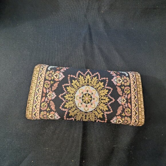 Handmade - Picture 2 of 4